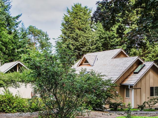 10 Windship Drive