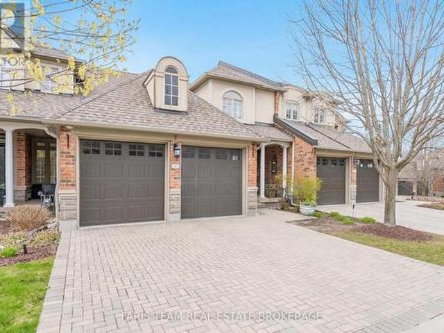 10 Wilton Trail, Aurora, ON, L4G 7S9 townhouse for sale | Listing ID N13077 | Royal LePage