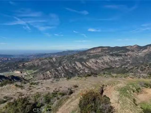 10 WILLIAMS CANYON ROAD, SILVERADO, CA 92676