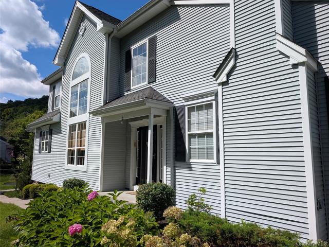 10 Willow Court
