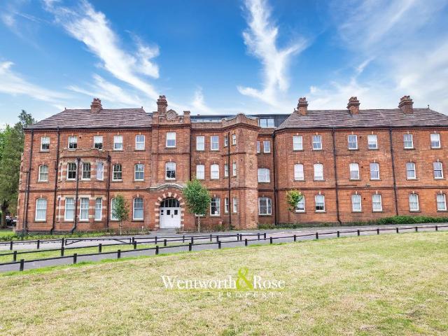 10 Willow Road, Stirchley, B30 2AU, United Kingdom | 3 bed apartment for rent #140400225 | Rentberry