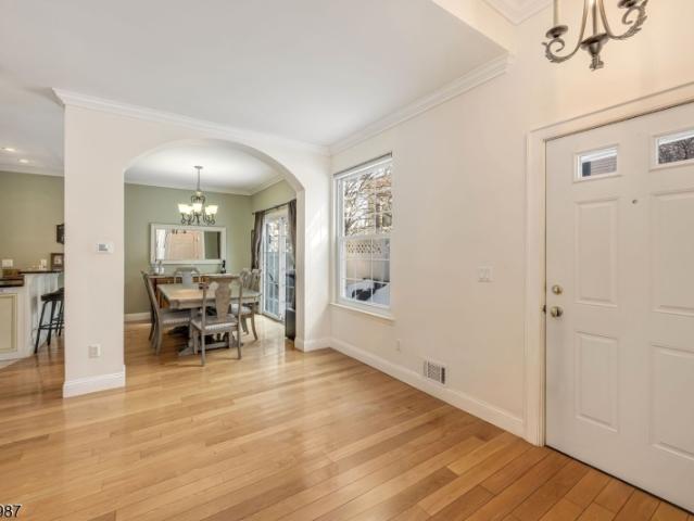 10 Witherspoon Ct