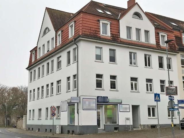 10 Wohneinheiten, im Paket oder Teilpaketen, im Zentrum von Merseburg, unweit von Leipzig !