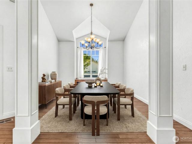 10 Wolf Fork Place