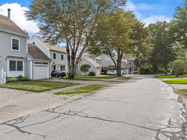 10 Yorke Ridge Way, Unit 10, York, ME 03909 | MLS #1637