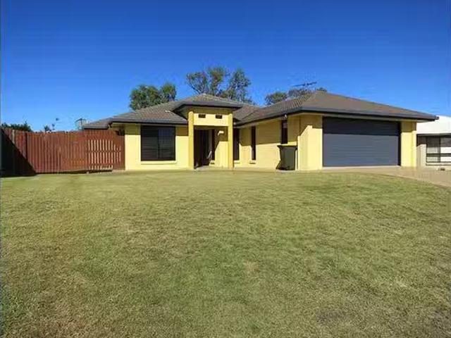 10 Zamia Way, Gracemere, QLD 4702