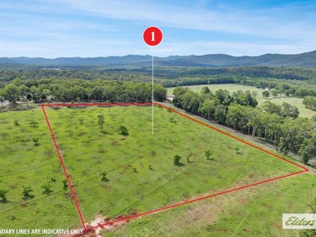 10 Acres in Paradise!