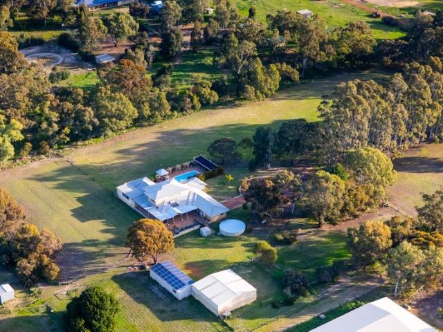 10 Acres of Pure Swan Valley Perfection: Custom Home, Pool, Stables & Workshop!