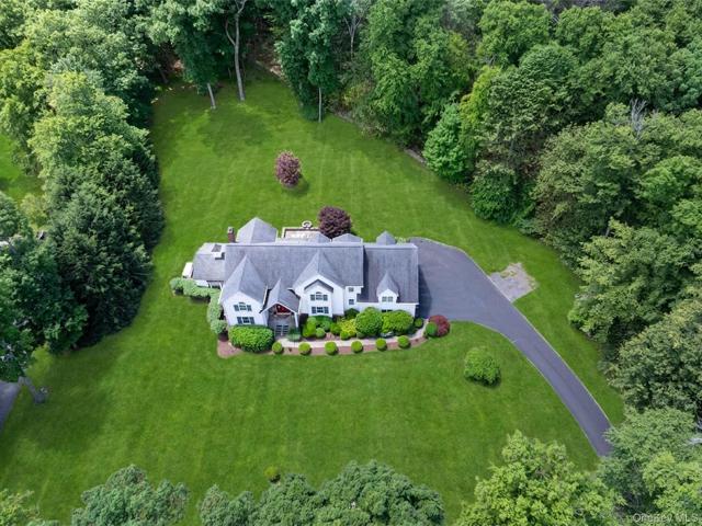 10 Adams Farm Road