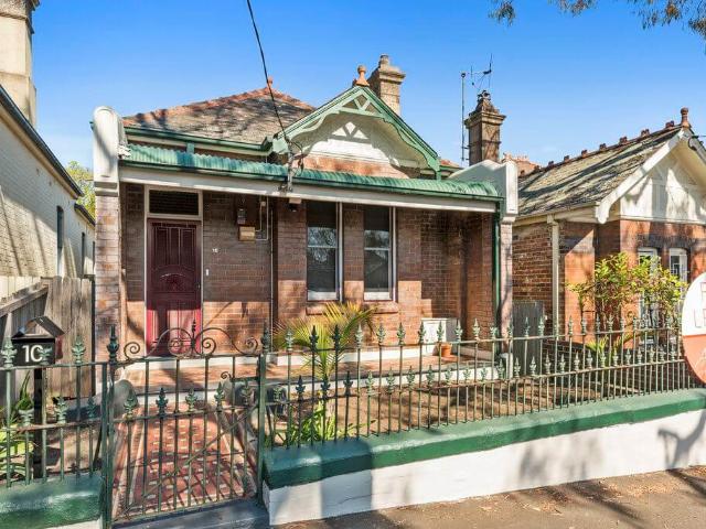 10 Alexandra Road, Glebe
