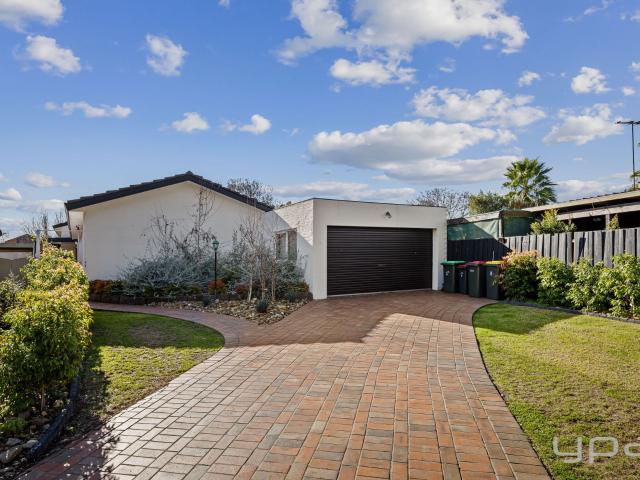 10 Allandale Court, Werribee