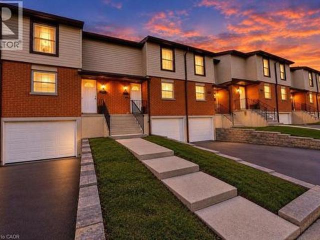 10 Angus Road Unit# 21, Hamilton, ON, L8K 6K3 townhouse for sale | Listing ID 40873 | Royal LePage