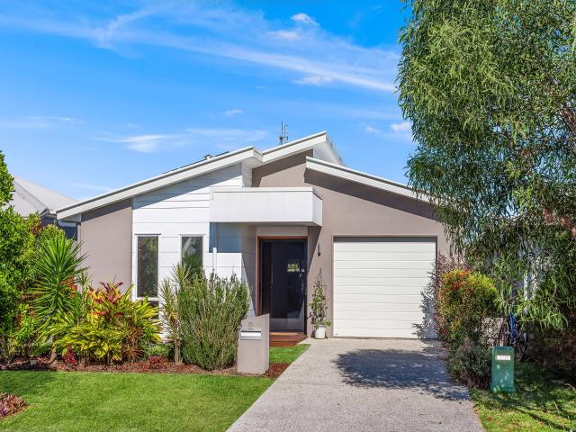 10 Angelou Court, Baringa