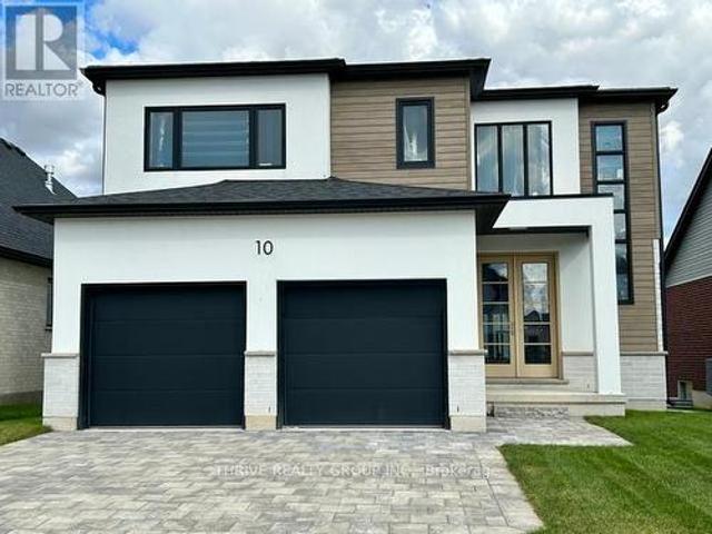 10 Aspen Circle, Thames Centre, ON, N0M 2P0 house for sale | Listing ID X13009 | Royal LePage