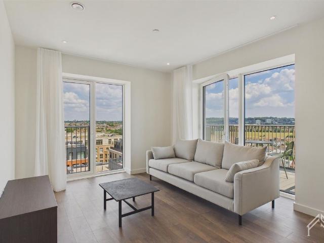 10 Aviator Drive, Brent Cross | London NW2, 2 bed flat to rent, £2,900 pcm | PrimeLocation