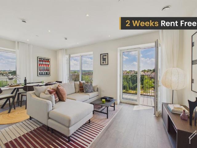 10 Aviator Drive, Brent Cross | London NW2, 2 bed flat to rent, £2,900 pcm | PrimeLocation