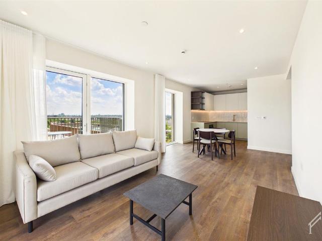 10 Aviator Drive, The Maple | London NW2, 2 bed flat to rent, £2,900 pcm | PrimeLocation
