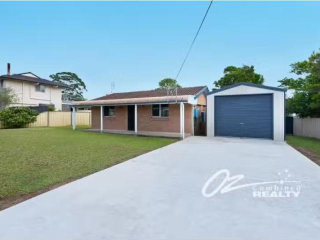 10 Azalea Avenue, Sanctuary Point House for rent Listed by Le.