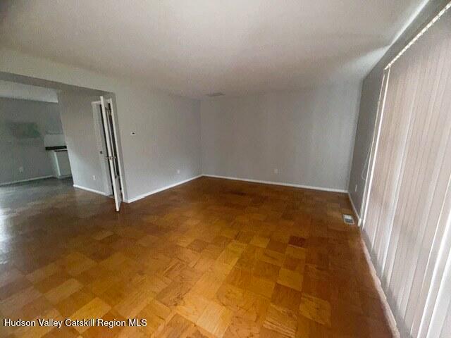 10 B Holland Drive