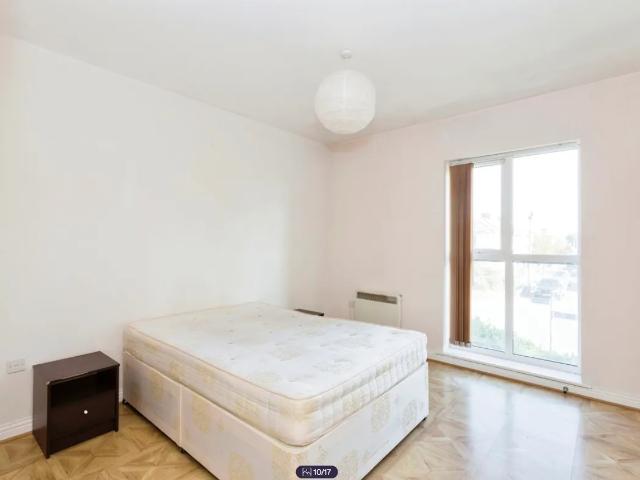 10 Bacon Grove, London, SE1