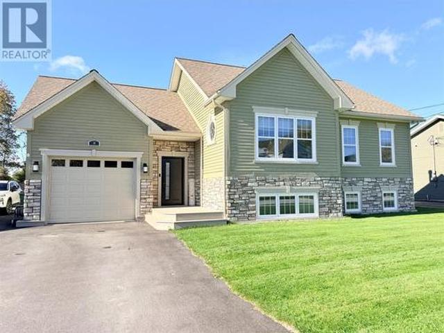 10 Ball Street, Deer Lake, NL, A8A 2K7 house for sale | Listing ID 1304 | Royal LePage