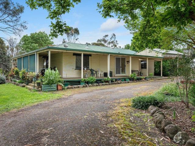 10 Beautiful Acres, Just Five Minutes from Town