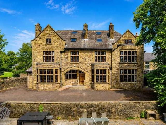 10 bed house for sale