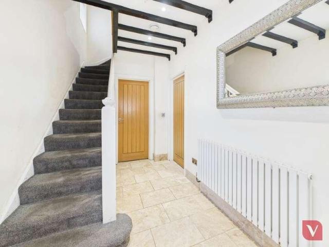 10 bed house for sale