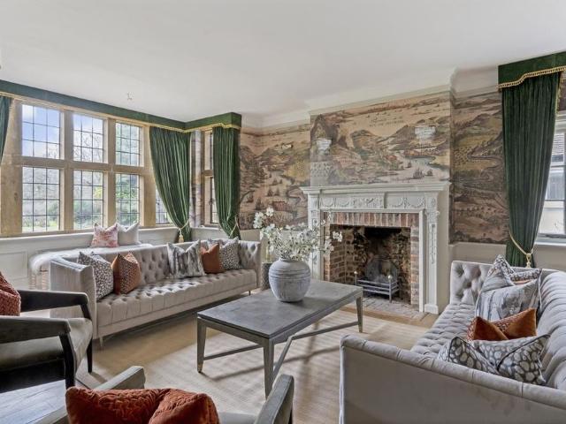 10 bedroom detached house to rent