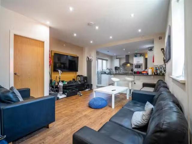 10 bedroom house for rent in Heeley Road, Birmingham, West Mid.