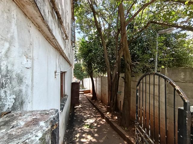 10 Bedroom House For Sale in Melville