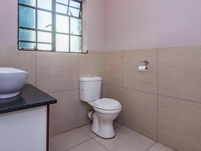 10 Bedroom House For Sale in Bedfordview