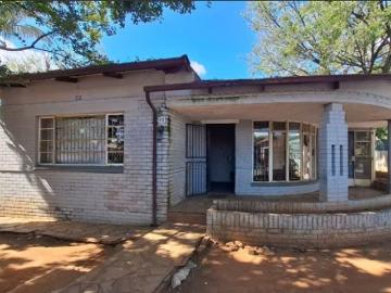 10 Bedroom House For Sale in Kempton Park Central