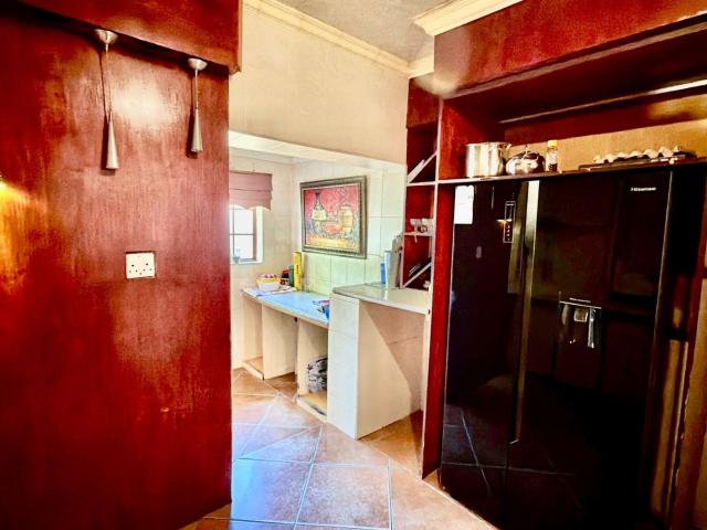 10 Bedroom House For Sale in Stilfontein