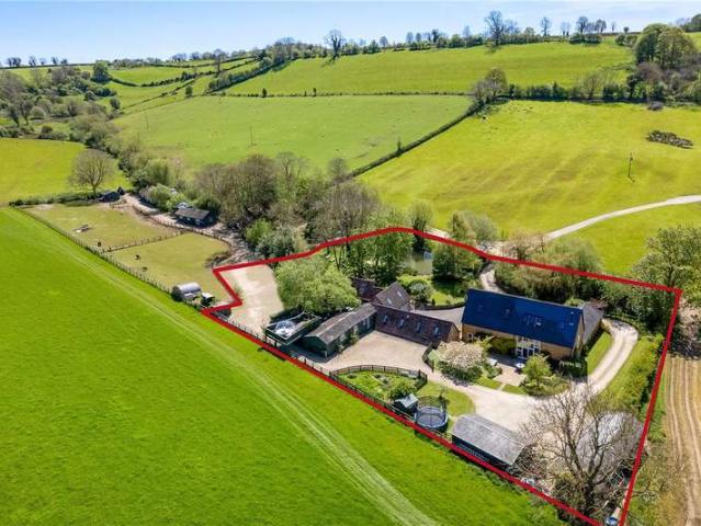 10 Bedroom House