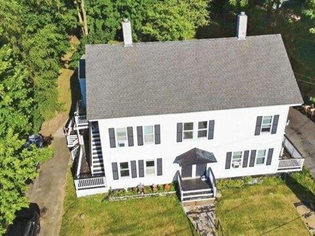 10 bedroom, Southbridge MA 01550 104045125