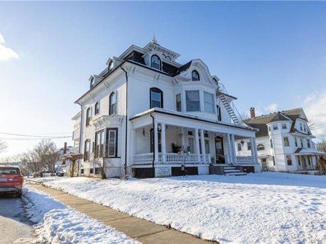 10 bedroom, Woonsocket RI 02895 104569912
