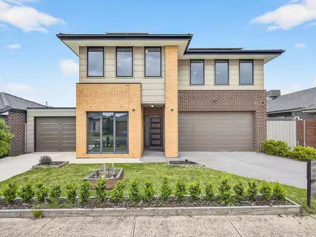 10 Bellman Avenue, Clyde, VIC 3978
