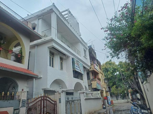10 BHK Independent House in Bailey Road for resale Patna. The reference number is 20763989