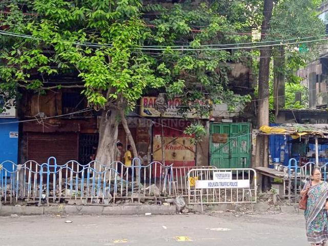 10 BHK Independent House in Kalighat for resale Kolkata. The reference number is 21070600
