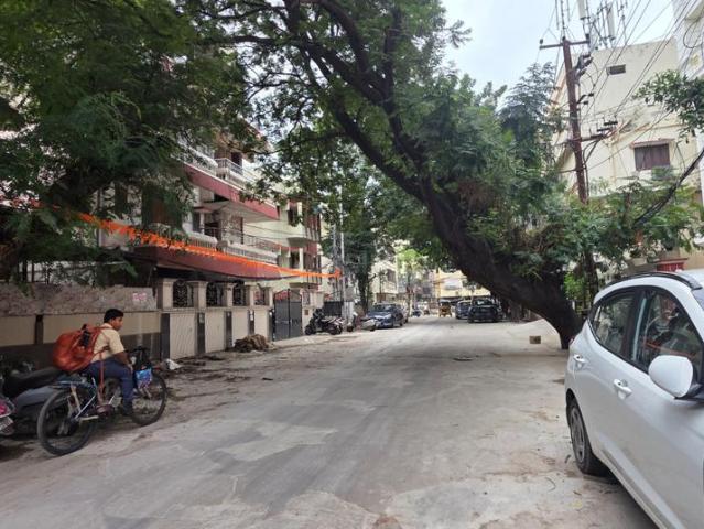 10 BHK Independent House in Himayath Nagar for resale Hyderabad. The reference number is 20673075