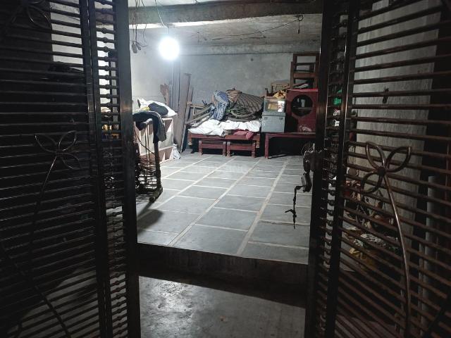 10 BHK Independent House in Madhopura for rent Ghaziabad. The reference number is 20637592
