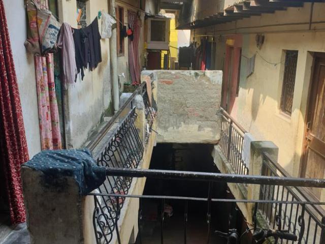 10 BHK Independent House in Sector 51 for resale Noida. The reference number is 20524875