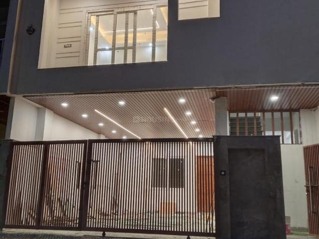 10 BHK Independent House in Shivlok Colony for resale Dehradun. The reference number is 21104715