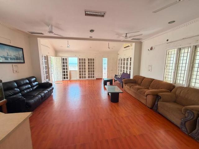 10 BHK Independent House in Thiruvanmiyur for resale Chennai. The reference number is 21026052