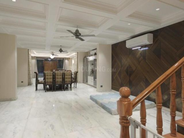 10 BHK Villa in Sector 15A for resale Noida. The reference number is 17982536
