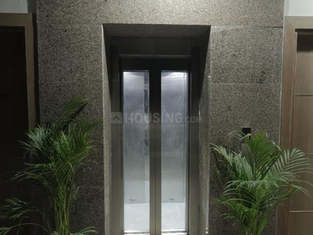 10 BHK Villa in Tajganj for resale Agra. The reference number is 21293576
