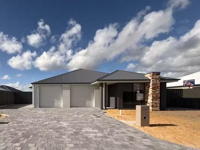 10 Bonsall Way, Ravenswood, WA 6208