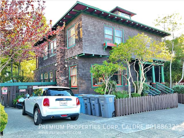 10 BR, 3 BA Apartment 2738 Parker Street, Berkeley, CA 94704