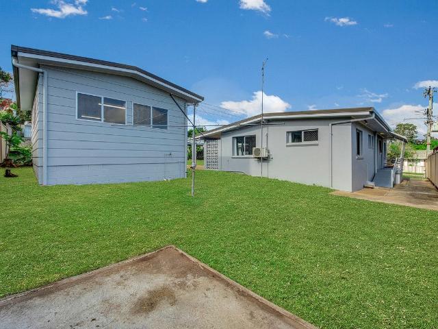 10 Brolga Avenue New Auckland, QLD 4680